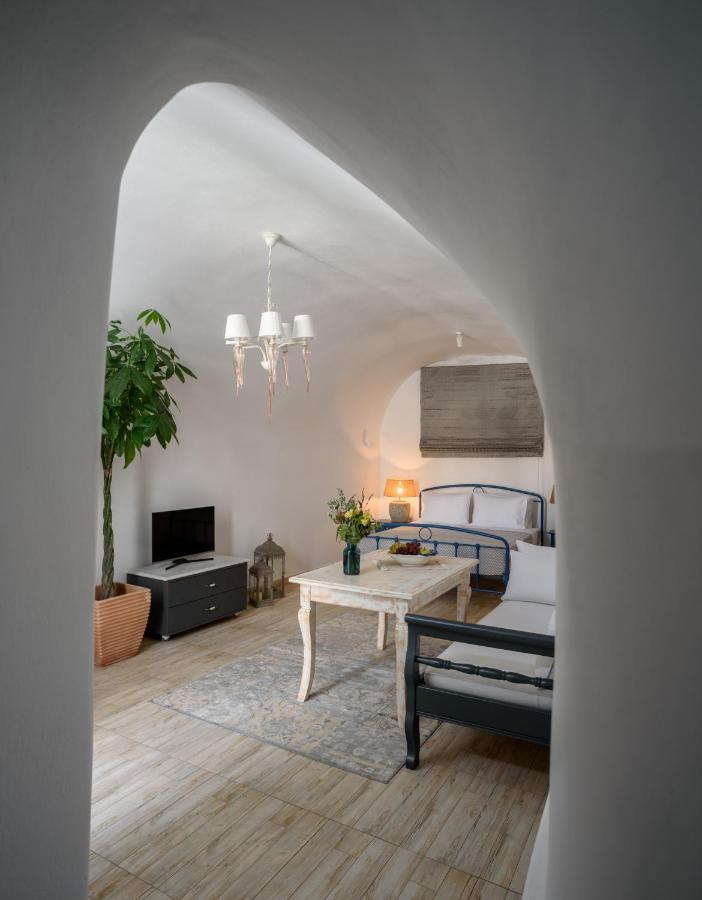 Betty'S Home Santorini Karterados  Extérieur photo