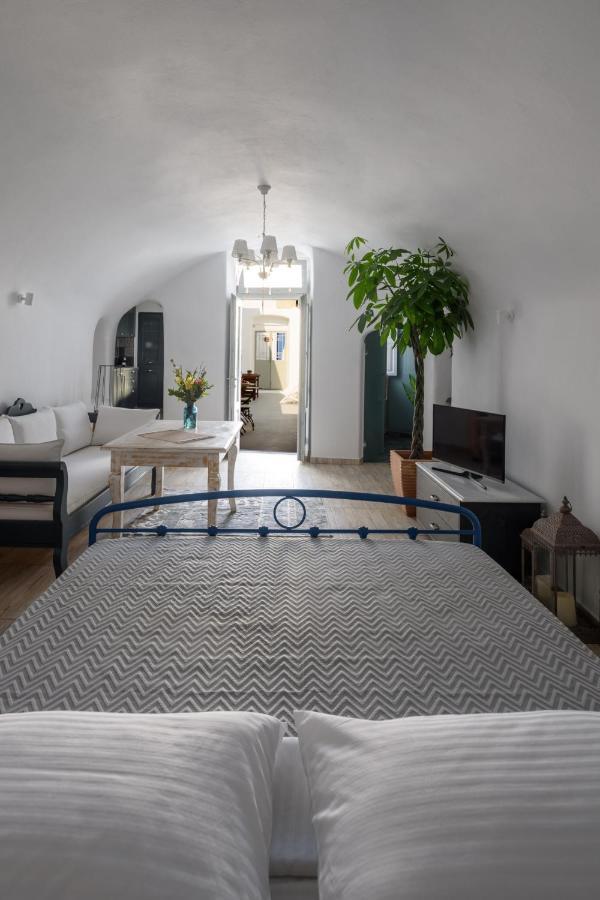 Betty'S Home Santorini Karterados  Extérieur photo